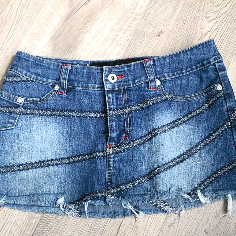 Eckō Red Jean skirt